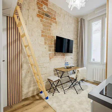 Batignolles Cozy Renovated Apartamento *