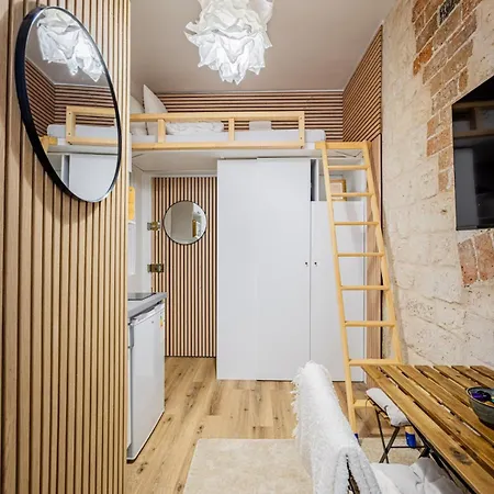 Apartamento Batignolles Cozy Renovated París